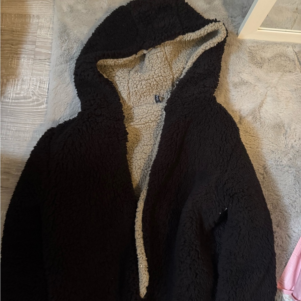 Cozy Black and Cream Fuzzy Jacket